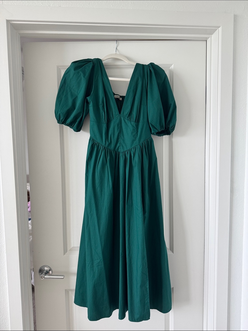Abercrombie & Fitch Emerald Green Puff-Sleeve V-Neck Midi Dress